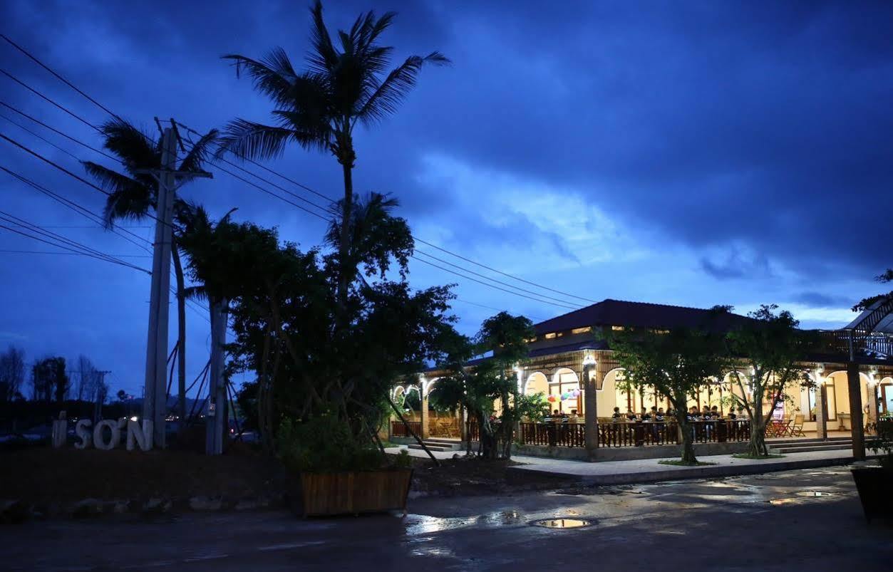דואונג דונג Phu Son Village Resort מראה חיצוני תמונה